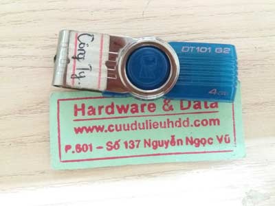 Khôi phục dữ liệu-USB 4GB