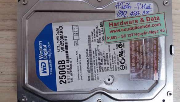 14-09-2017 ổ cứng Western 250GB hỏng đầu đọc