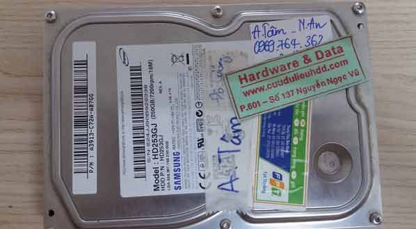 25-09-2017 HDD Samsung 250GB bị lỗi cơ