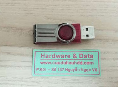 8-1 USB 8GB bị virus